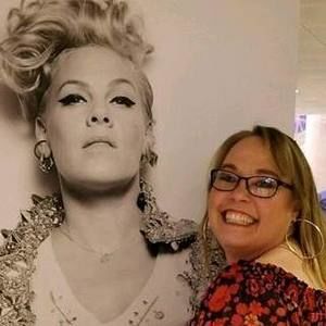 Meet your Posher, Tiffany